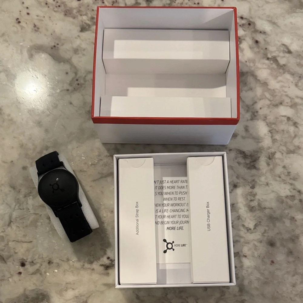 Black Orange Theory Fitness BEAT Burn Heart Monitor - Picture 2 of 4